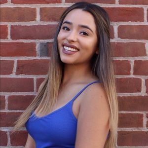 Meet your Posher, Delfina